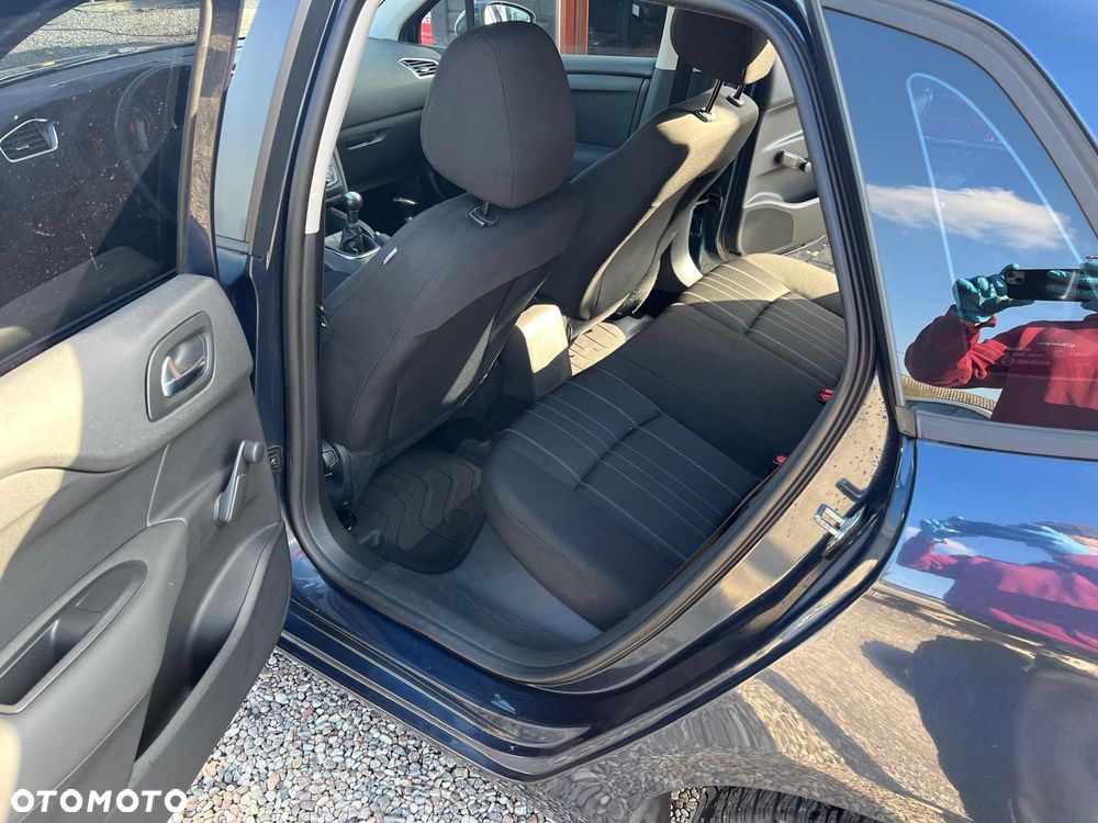 Citroën C4 VTi 120 Attraction - 17