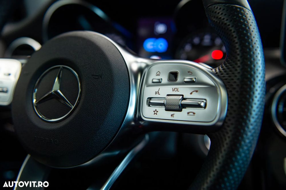 Mercedes-Benz GLC Coupe 300 e 4MATIC - 22