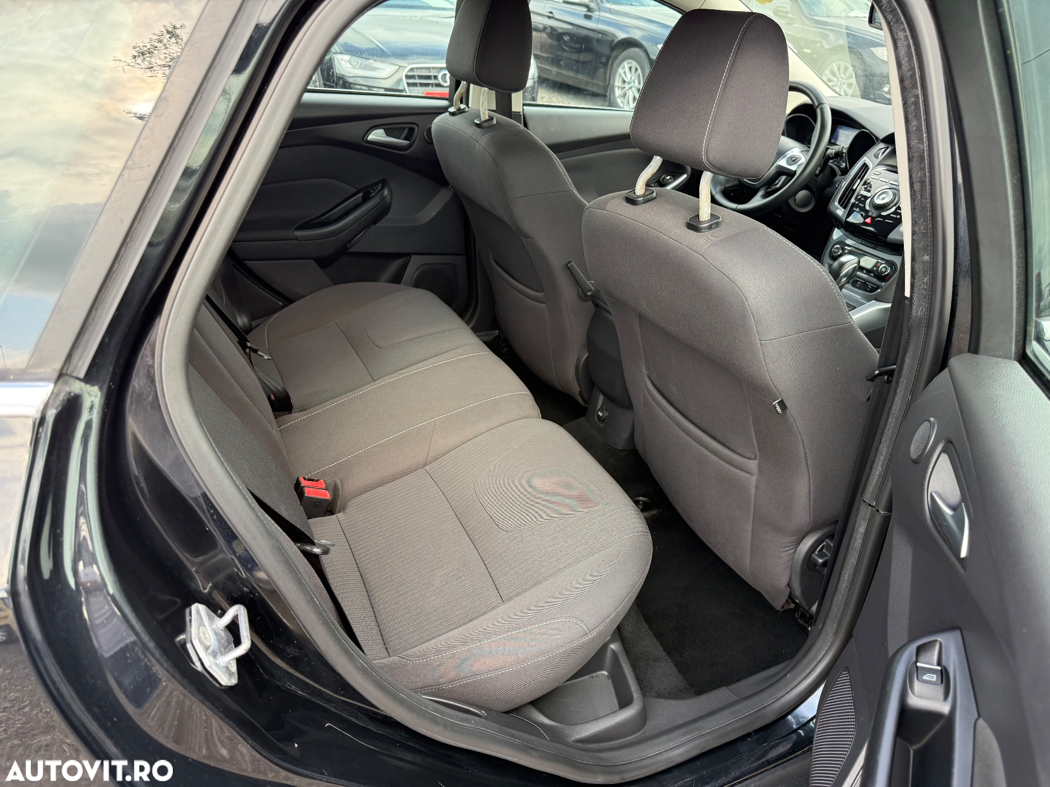 Ford Focus 2.0 TDCi DPF Aut. Titanium - 10