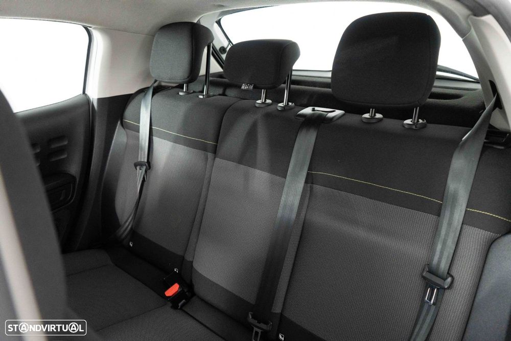 Citroën C3 1.2 PureTech C-Series - 11