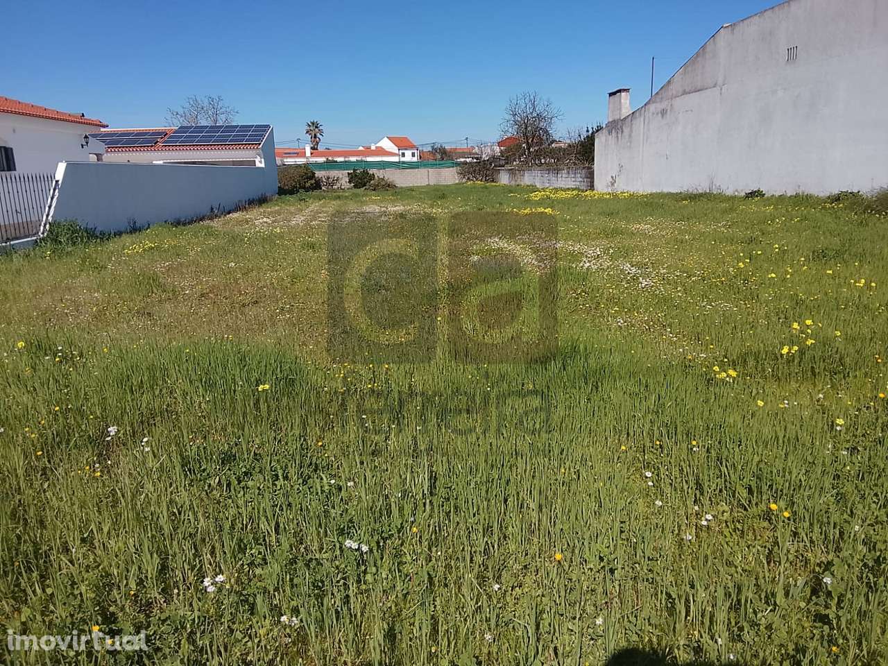 Terreno urbano em Alpiarça - Grande imagem: 2/3