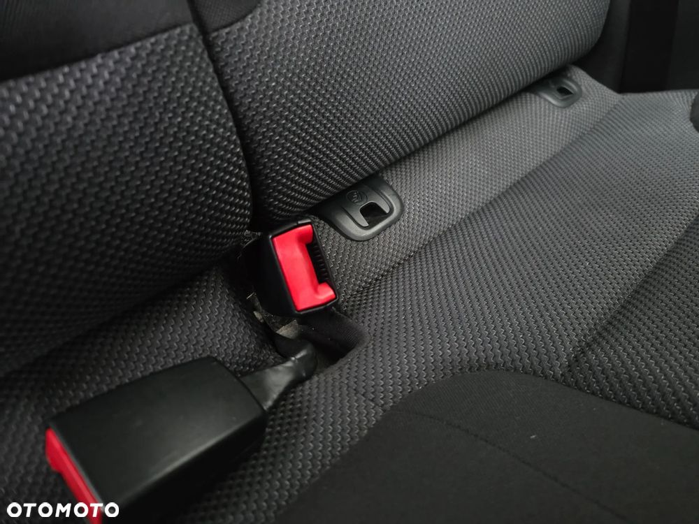Audi A3 Sportback - 21