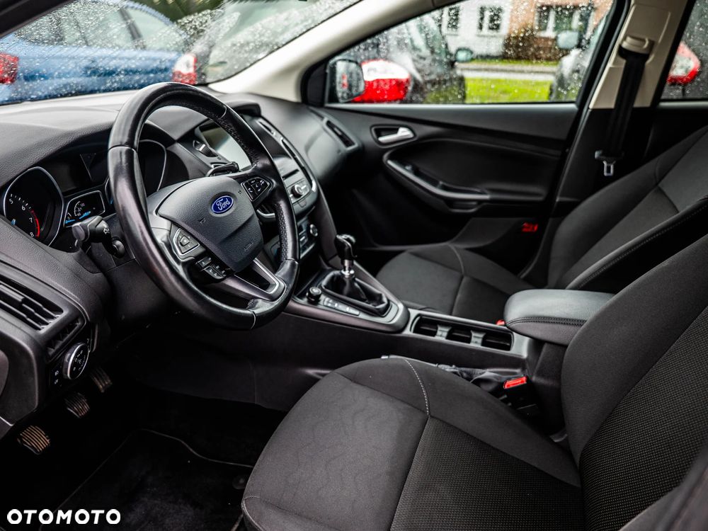 Ford Focus - 19