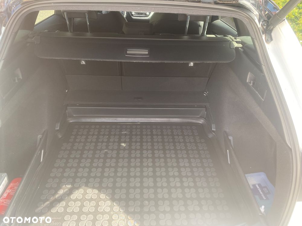 Toyota Corolla 1.8 Hybrid GR Sport - 13