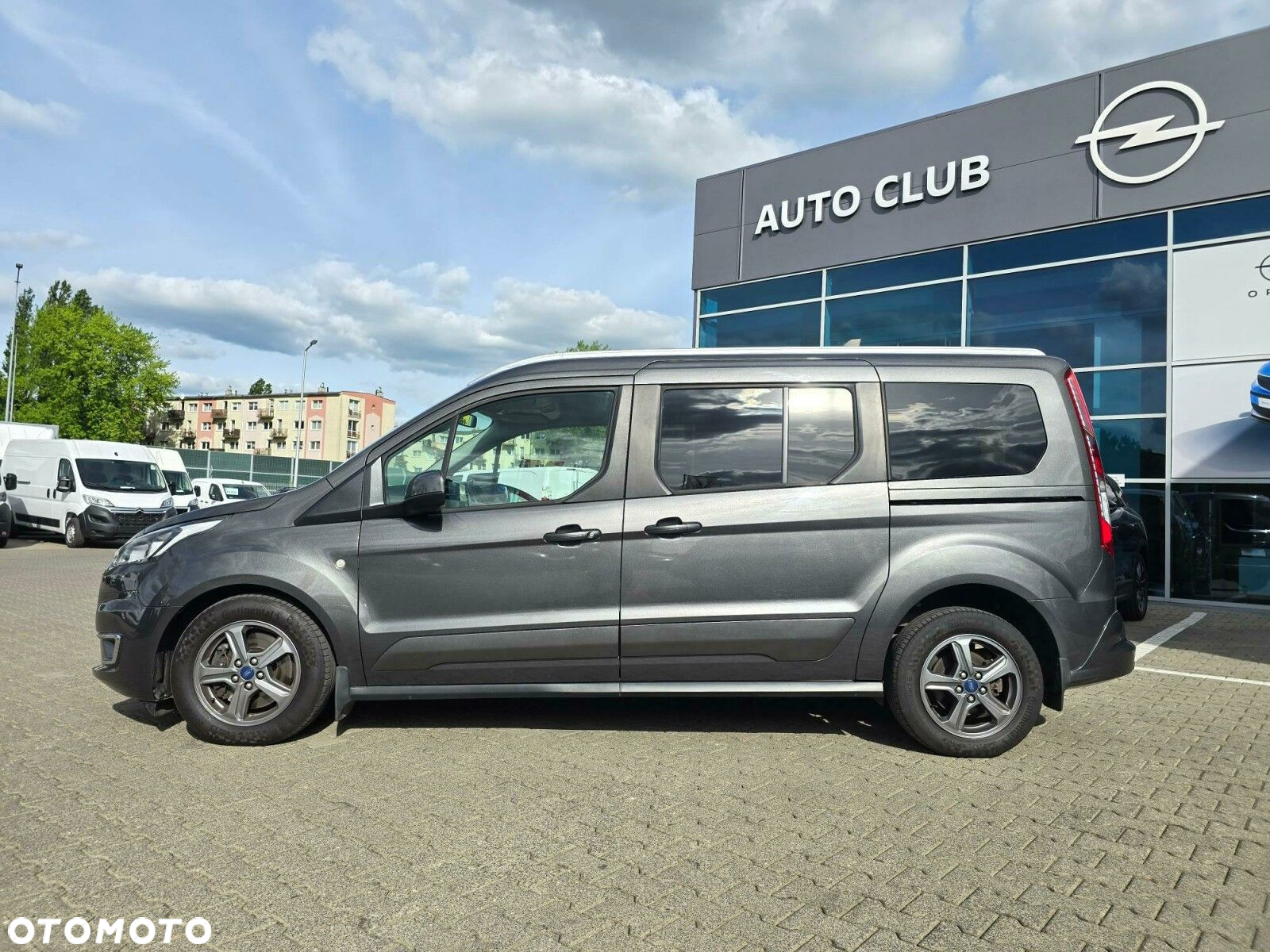 Ford Tourneo Connect 1.5 EcoBlue Titanium PowerShift - 2