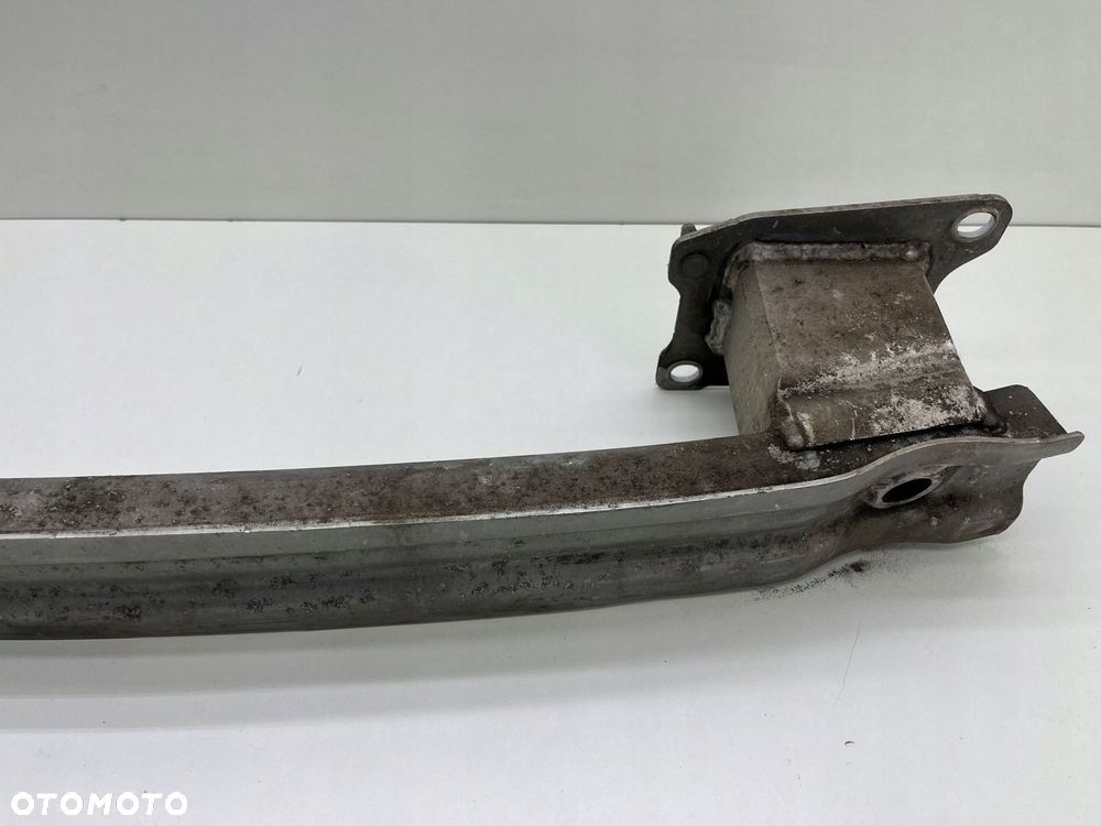 AUDI A4 B9 BELKA ZDERZAKA TYLNEGO 8W0807309B - 2