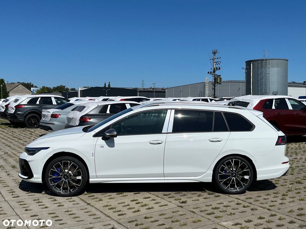 Volkswagen Golf - 4