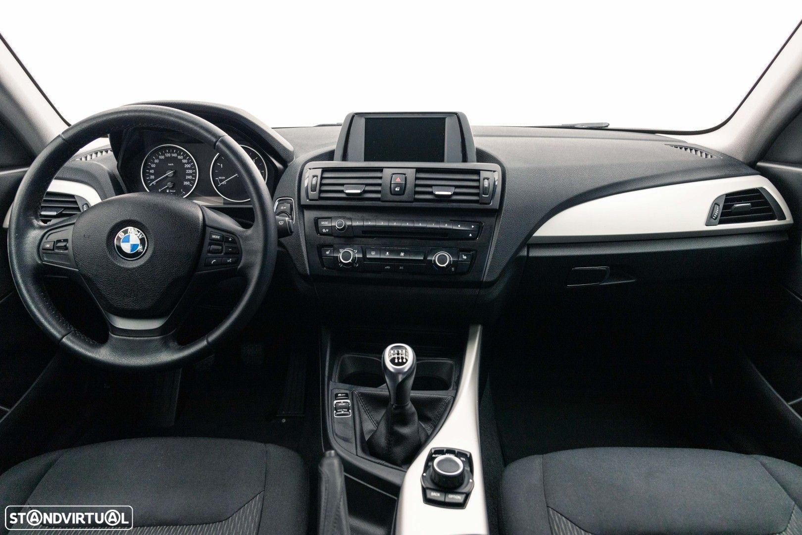BMW 116 d Line Urban - 8