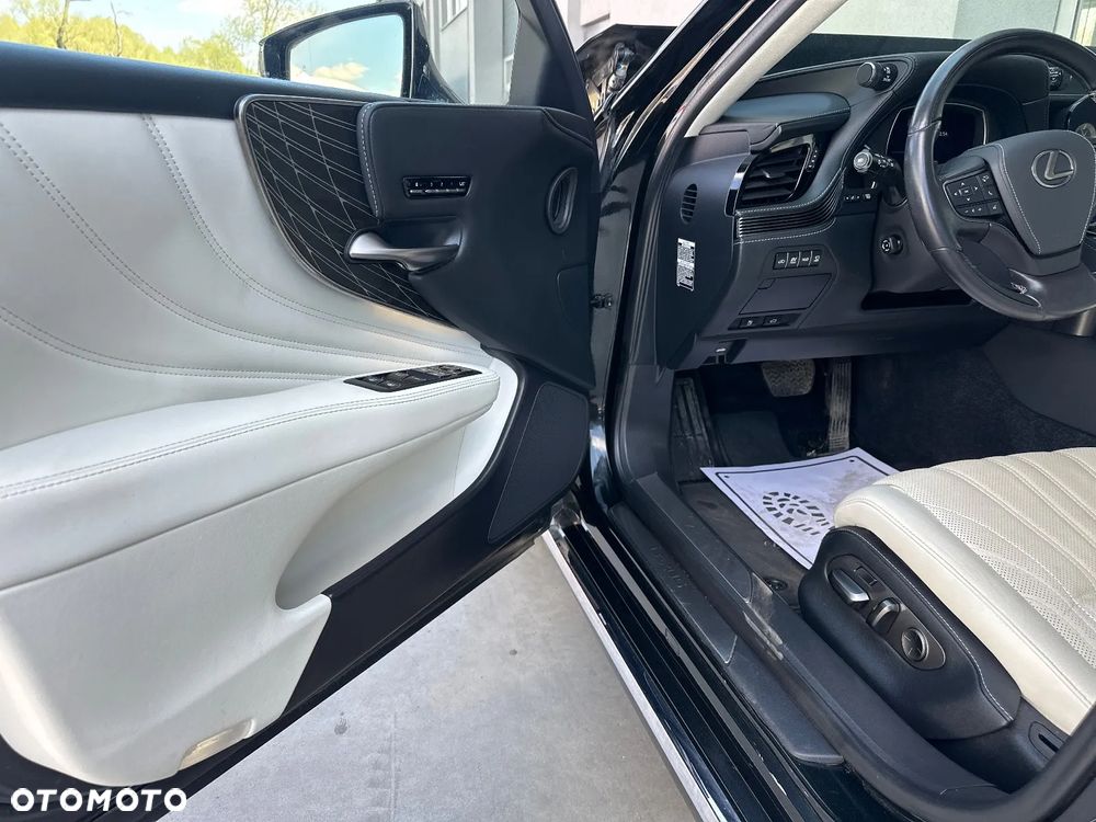 Lexus LS - 35