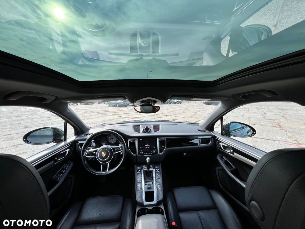 Porsche Macan S - 11