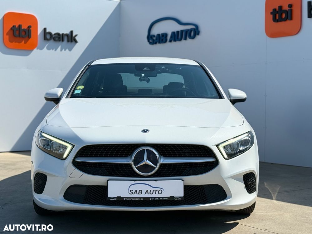Mercedes-Benz A 200 d Sedan 8G-DCT - 3