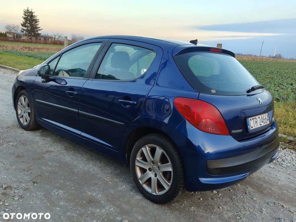 Peugeot 207 1.6 HDi Presence - 3