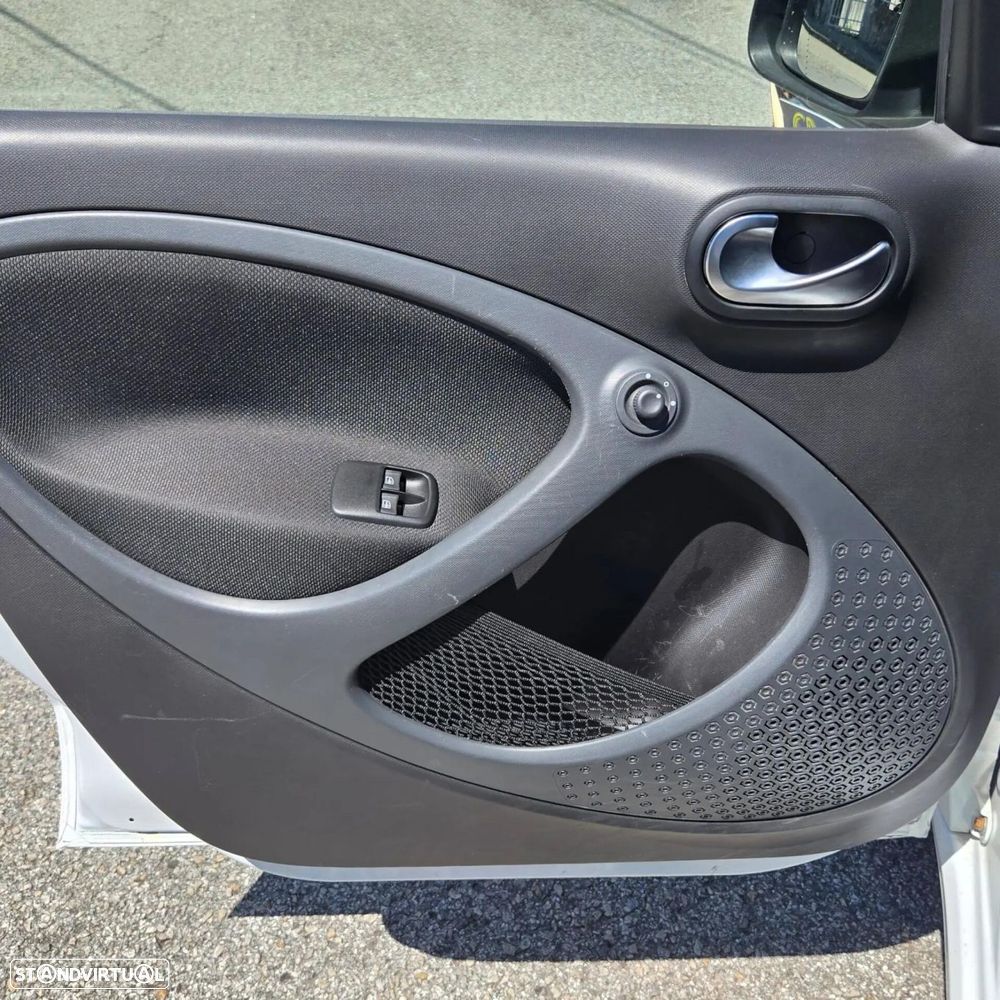 Smart ForFour EQ pulse - 9