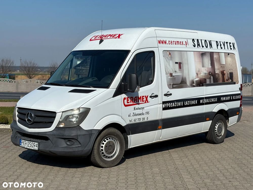 Mercedes-Benz Sprinter - 2