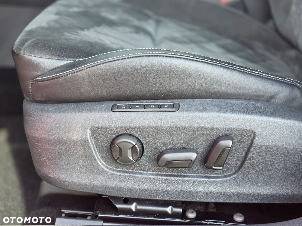 Skoda Superb 1.5 TSI Sportline DSG - 29