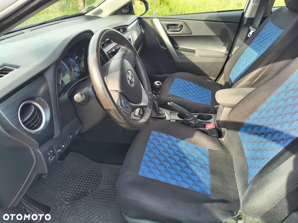 Toyota Auris 1.4 D-4D Active - 4
