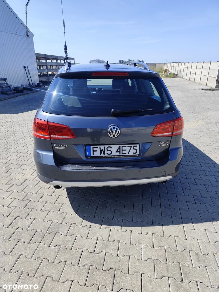 Volkswagen Passat 2.0 TDI 4Mot Highline DSG - 3