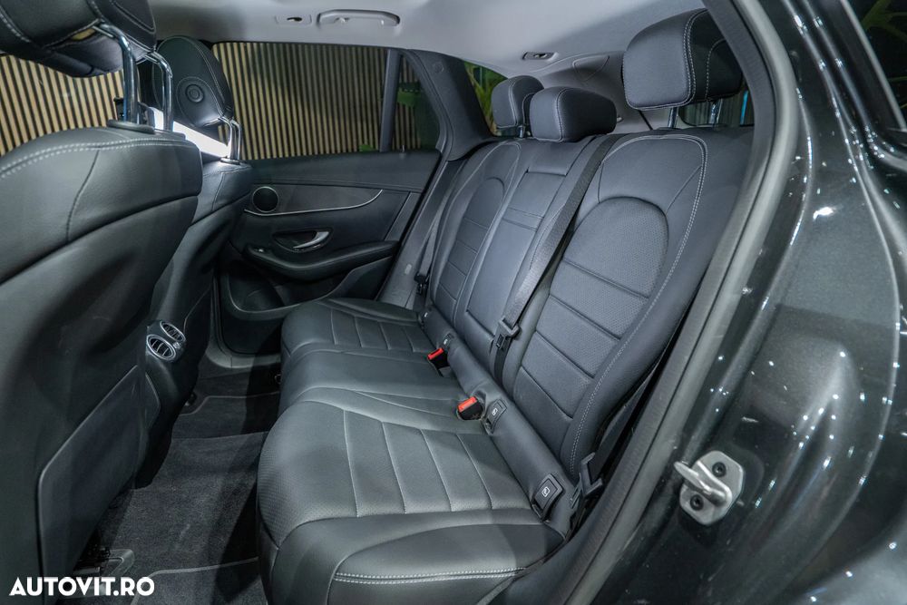 Mercedes-Benz GLC 220 d 4MATIC 9G-TRONIC - 16