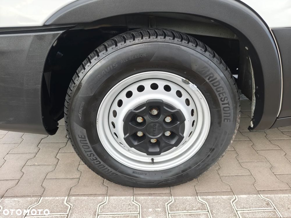 Iveco 35S16 Daily - 14