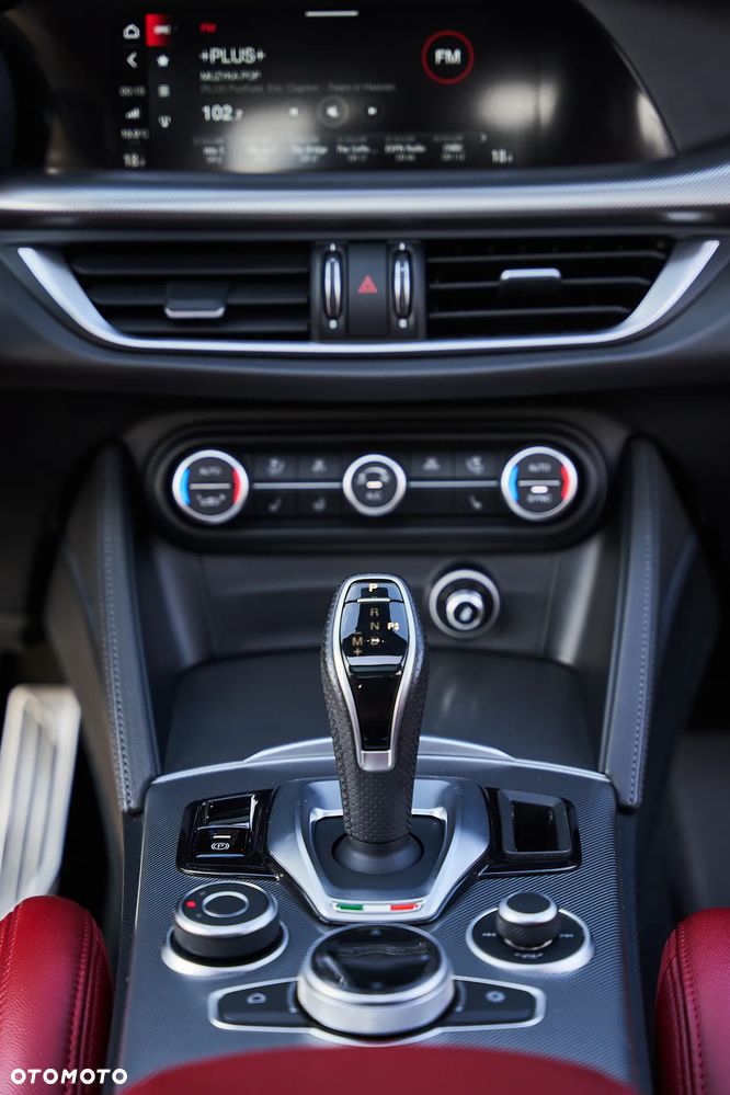 Alfa Romeo Stelvio 2.0 Turbo TI Q4 - 27