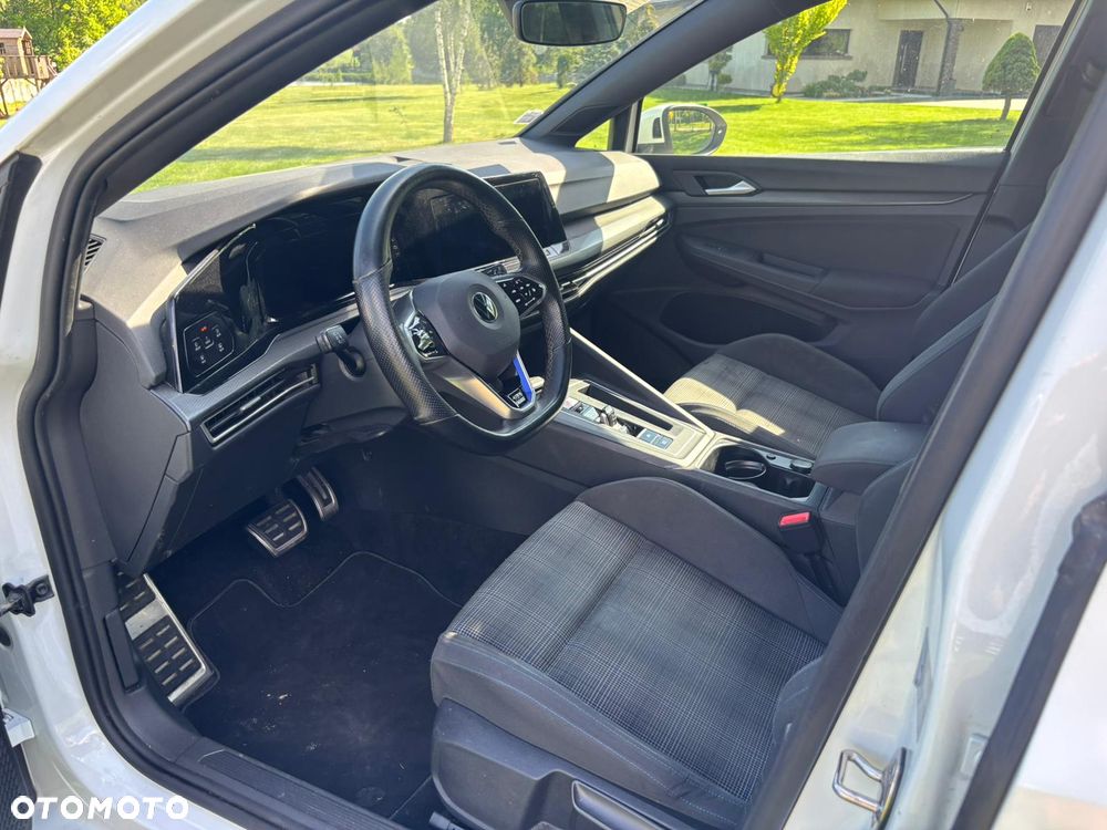 Volkswagen Golf - 13