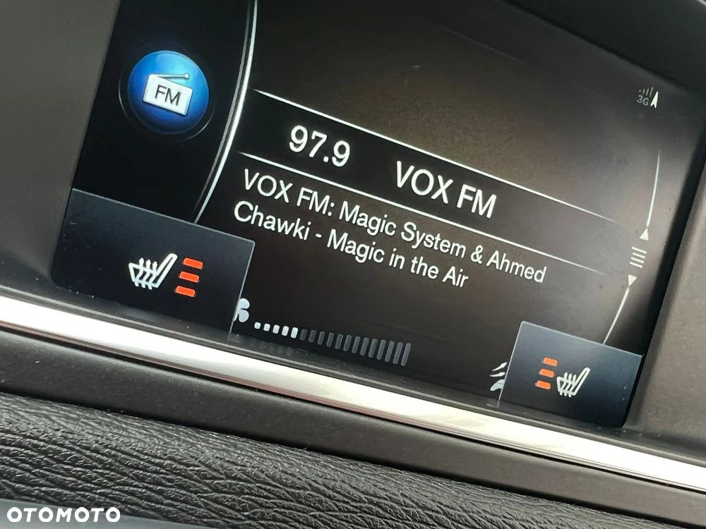 Volvo V40 Cross Country D3 Momentum - 17