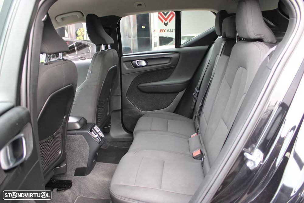 Volvo XC 40 - 11