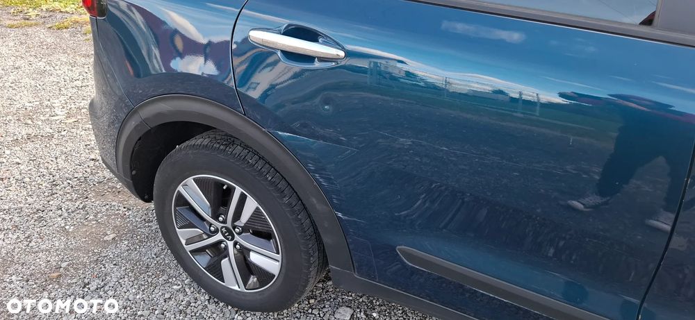 Kia Niro ver-1-6-gdi-hev-2wd-opf-vision - 11