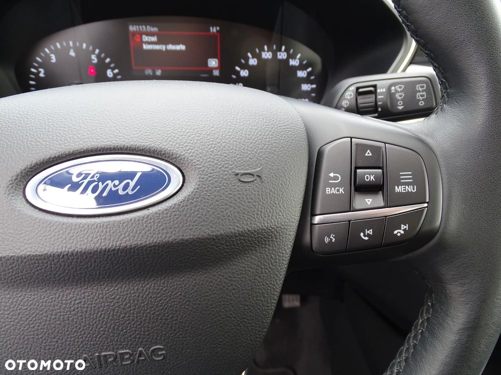 Ford Kuga - 32