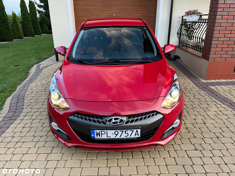 Hyundai i30 1.4 Fifa World Cup Edition - 10