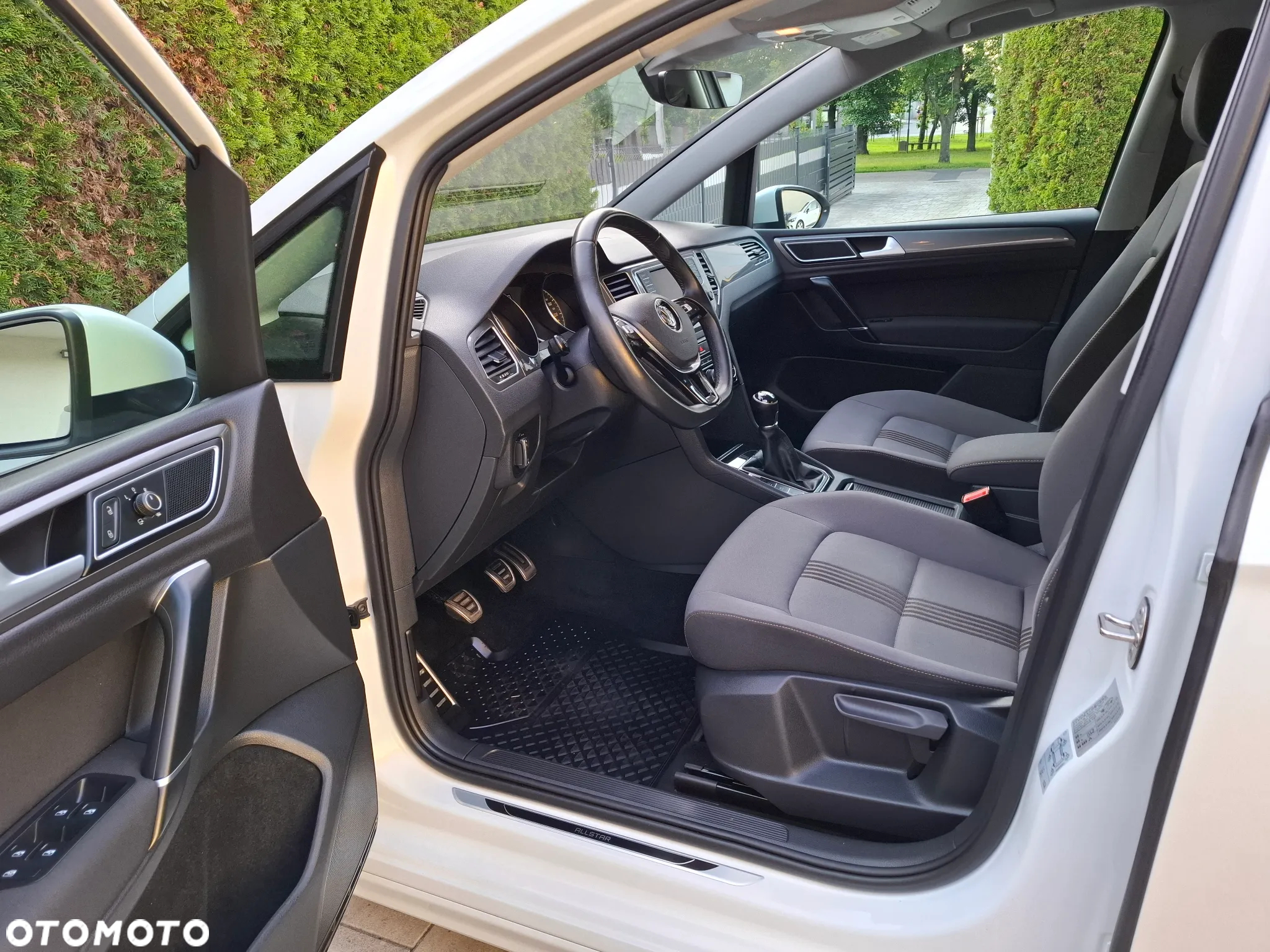 Volkswagen Golf Sportsvan - 9