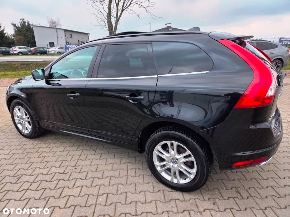 Volvo XC 60 D4 Geartronic Momentum - 15
