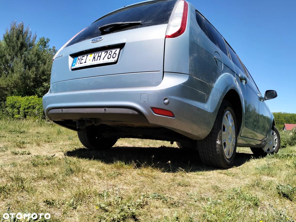 Ford Focus 1.6 16V Trend - 17