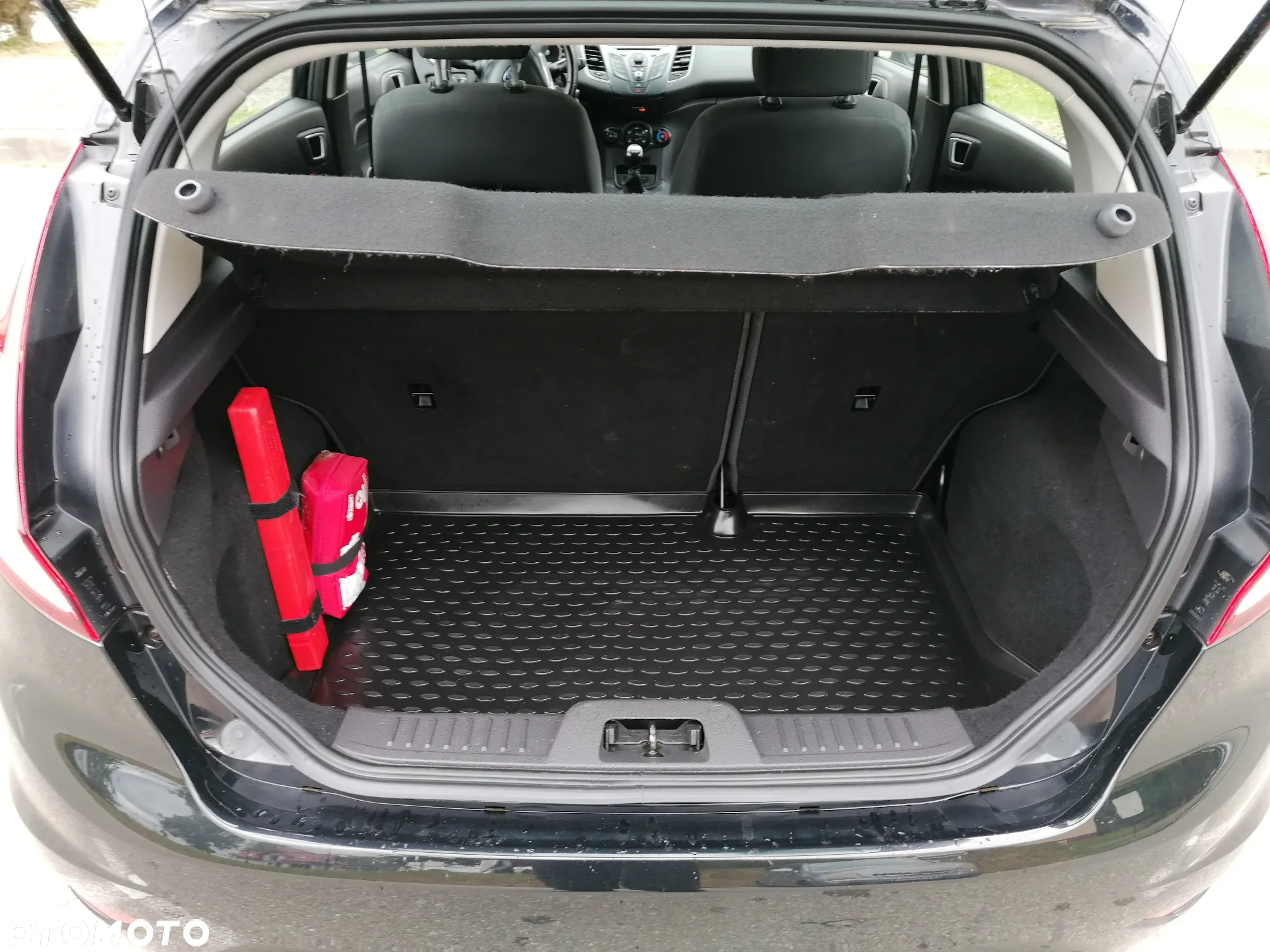 Ford Fiesta 1.25 Ambiente - 24