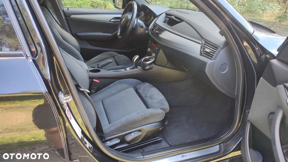 BMW X1 xDrive20i - 28