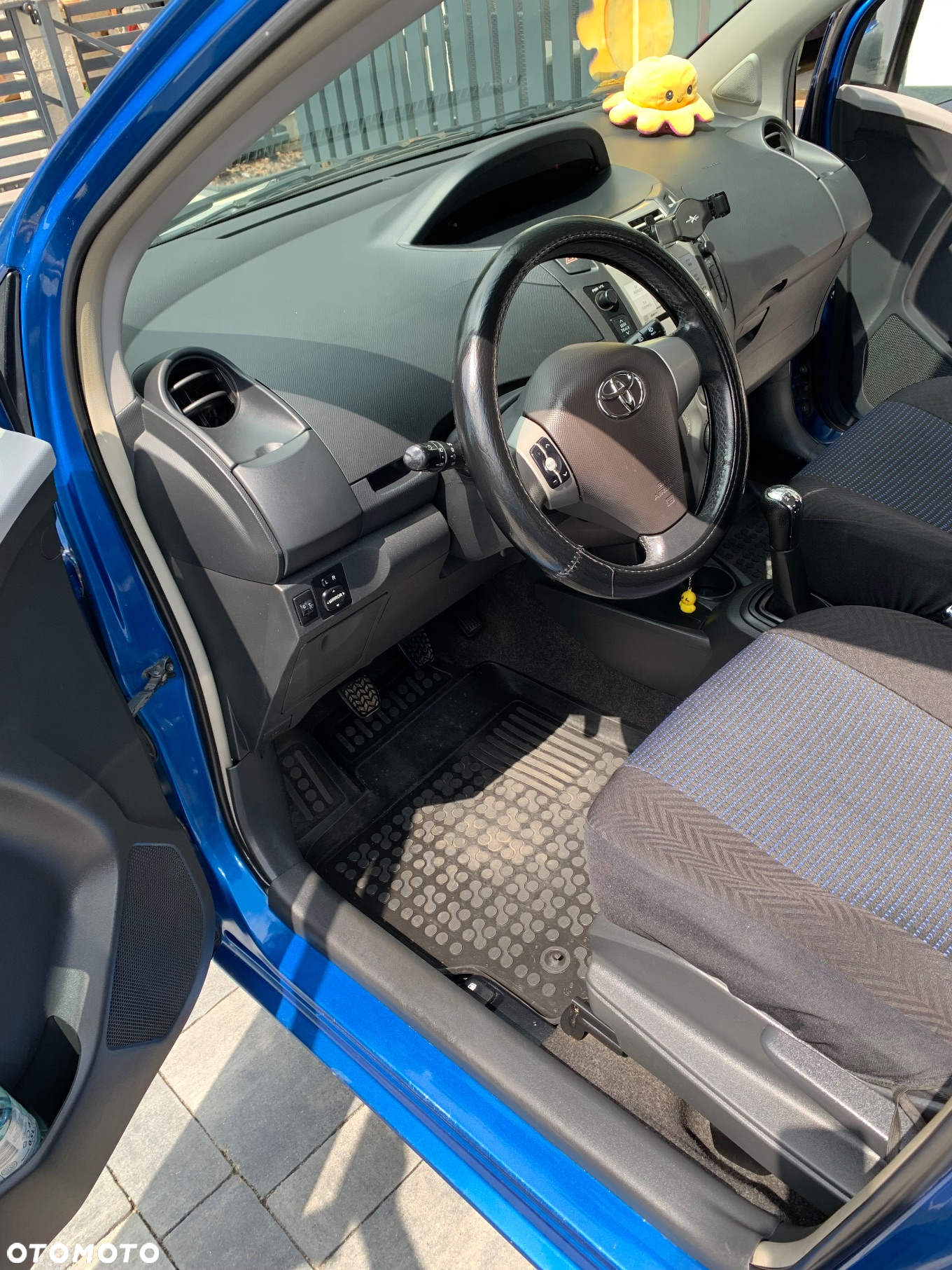 Toyota Yaris 1.3 Luna - 4