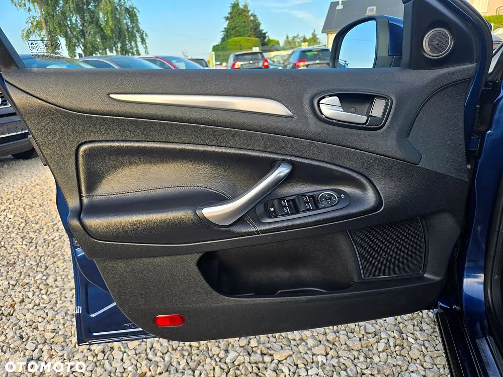 Ford Mondeo SW 2.0 TDCi Platinium X Plus (Titanium) - 13