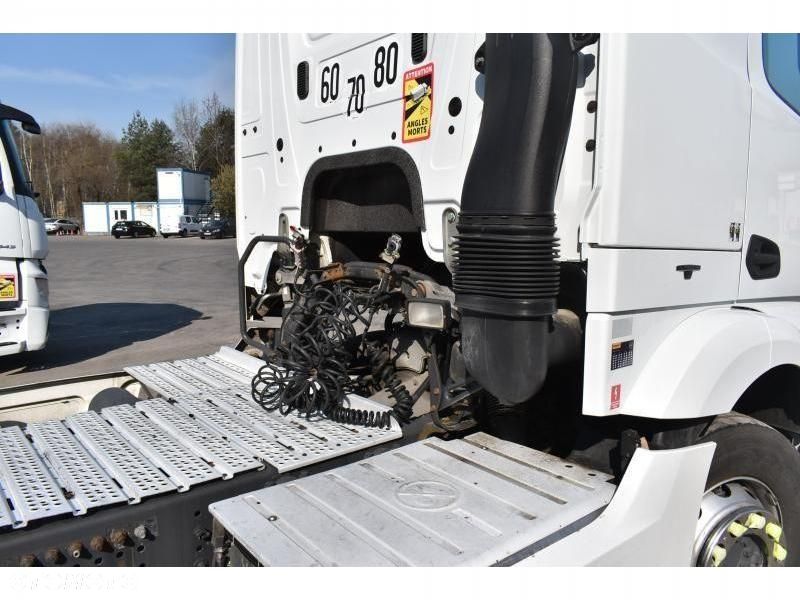 Mercedes-Benz Actros - 34