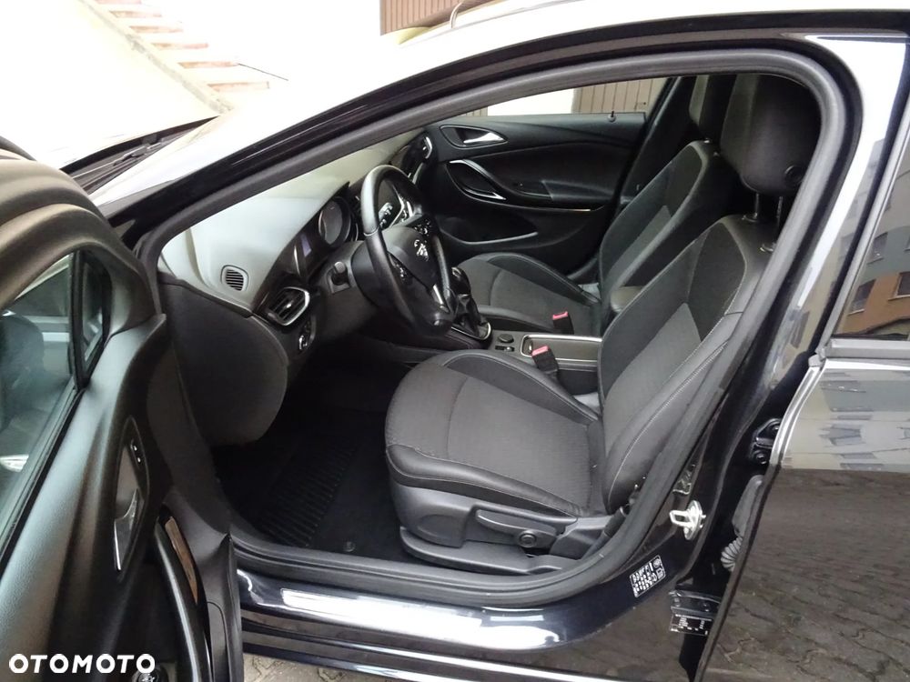 Opel Astra 1.4 Turbo Innovation - 6