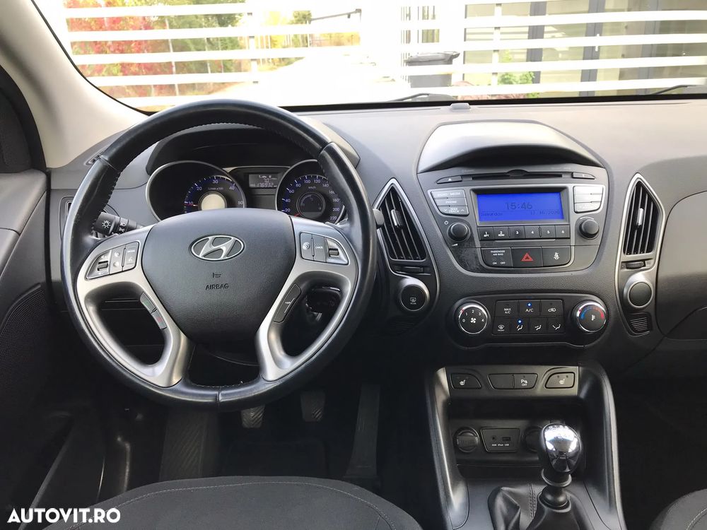 Hyundai ix35 - 11