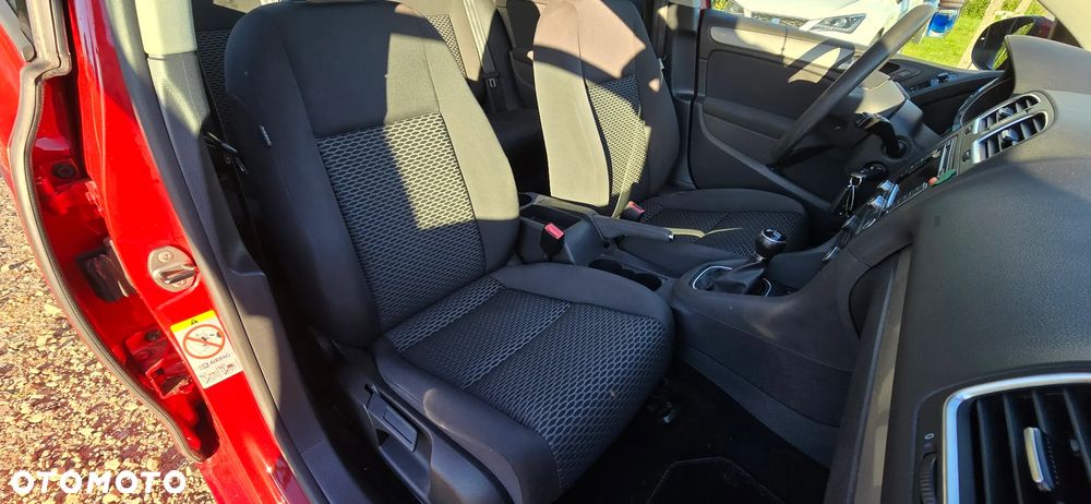 Volkswagen Golf 1.2 TSI BlueMotion Technology Trendline - 32