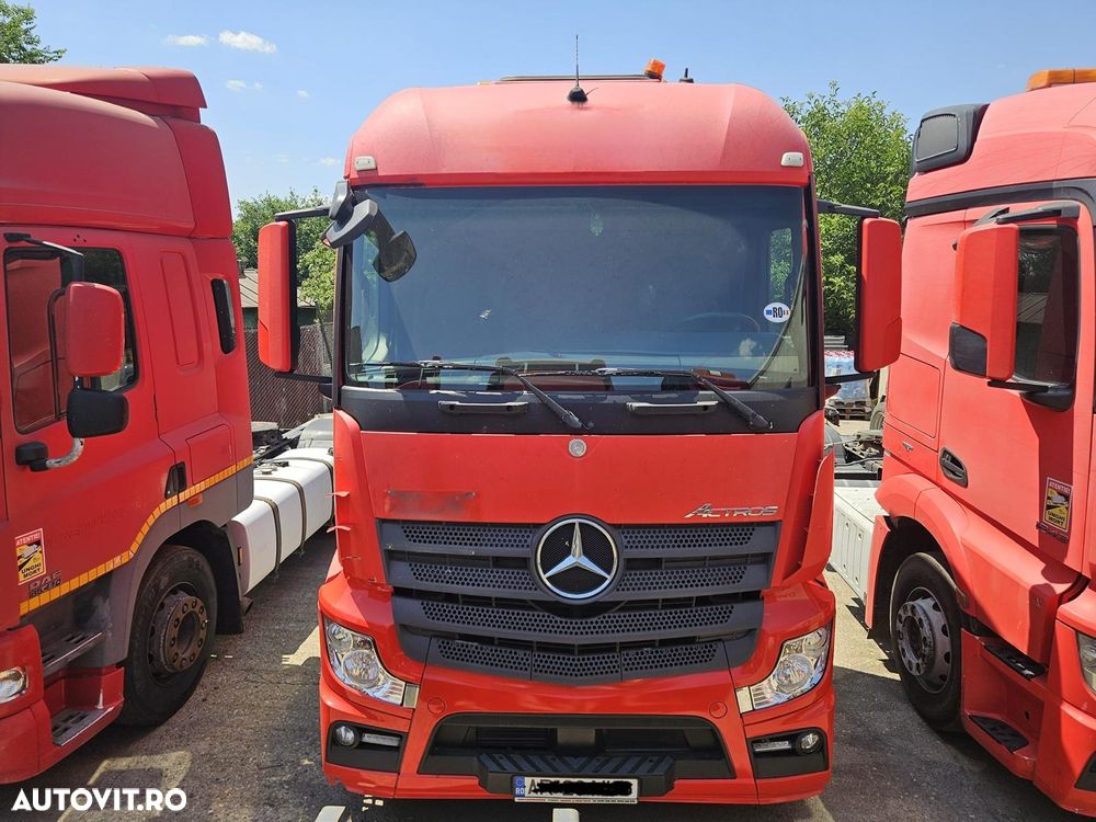 Mercedes-Benz ACTROS - 2