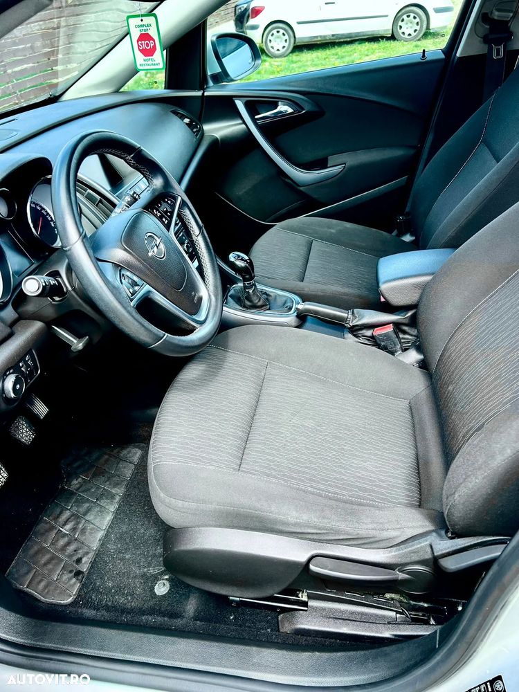 Opel Astra - 12
