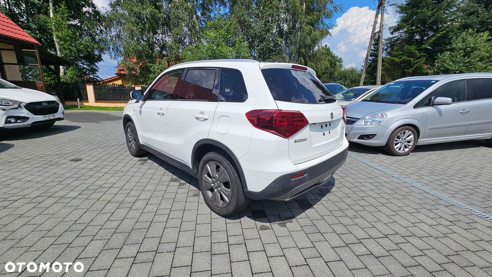 Suzuki Vitara 1.0 Boosterjet Allgrip Comfort - 37