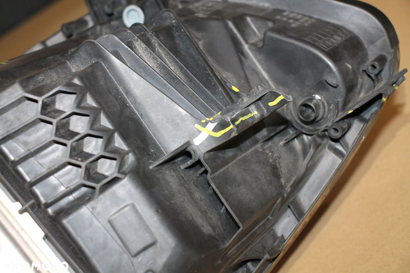 RENAULT CAPTUR PRAWA LAMPA PRAWY REFLEKTOR 260107244R - 10