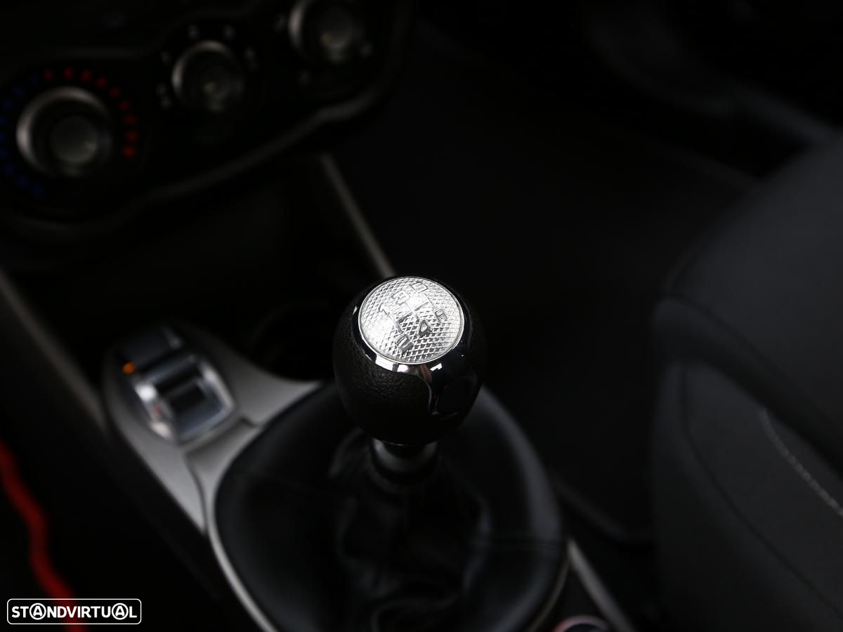 Alfa Romeo MiTo - 18