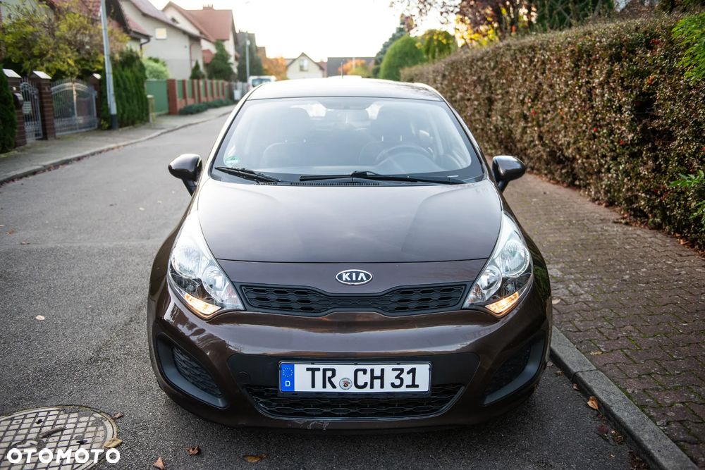 Kia Rio 1.2 Business Line - 2