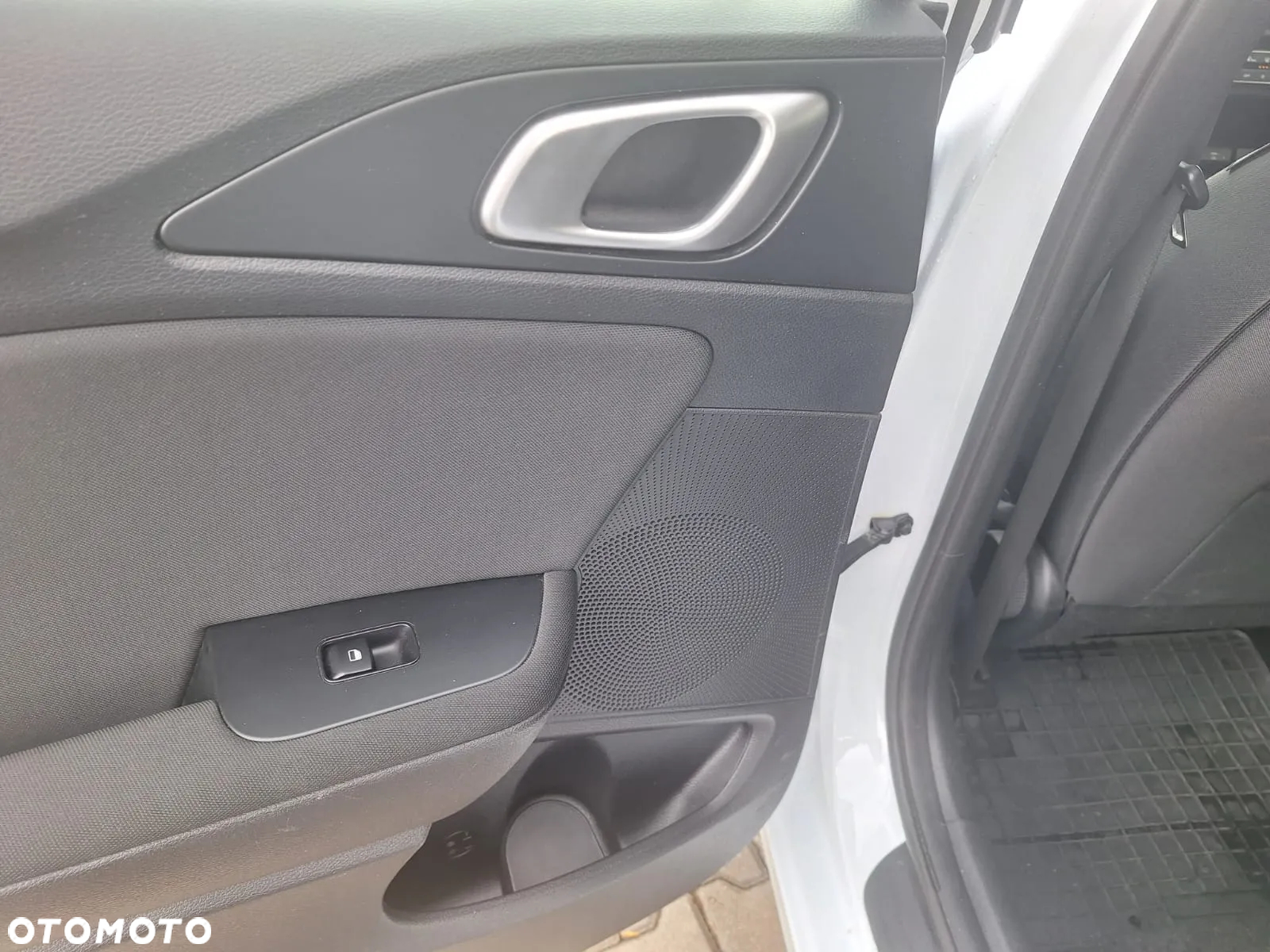 Kia Ceed 1.5 T-GDI M - 21