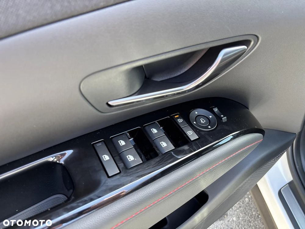 Hyundai Tucson 1.6 T-GDi HEV N-Line 2WD - 10
