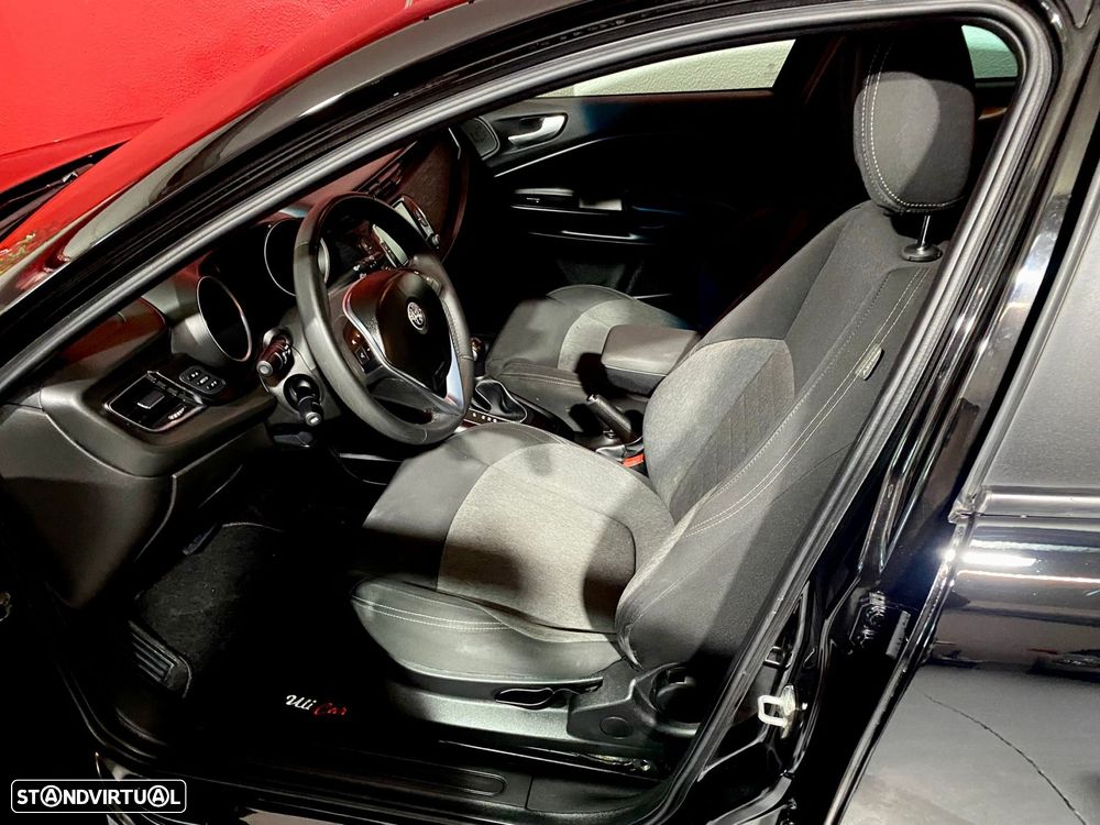 Alfa Romeo Giulietta 1.6 JTDm Sport J18 TCT - 22